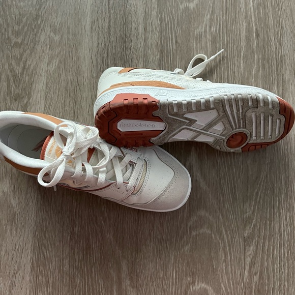 New balance 550 worn only once! - Picture 2 of 2